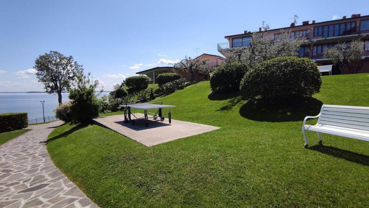 On The Beach Lake View Manerba del Garda Extérieur photo
